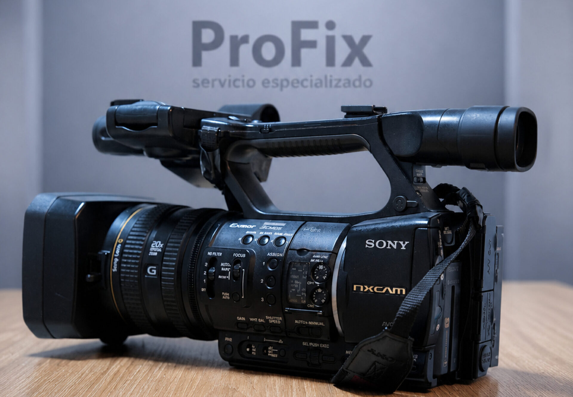 Filmadora Sony NXCAM en servicio técnico especializado de PROFIX Perú
